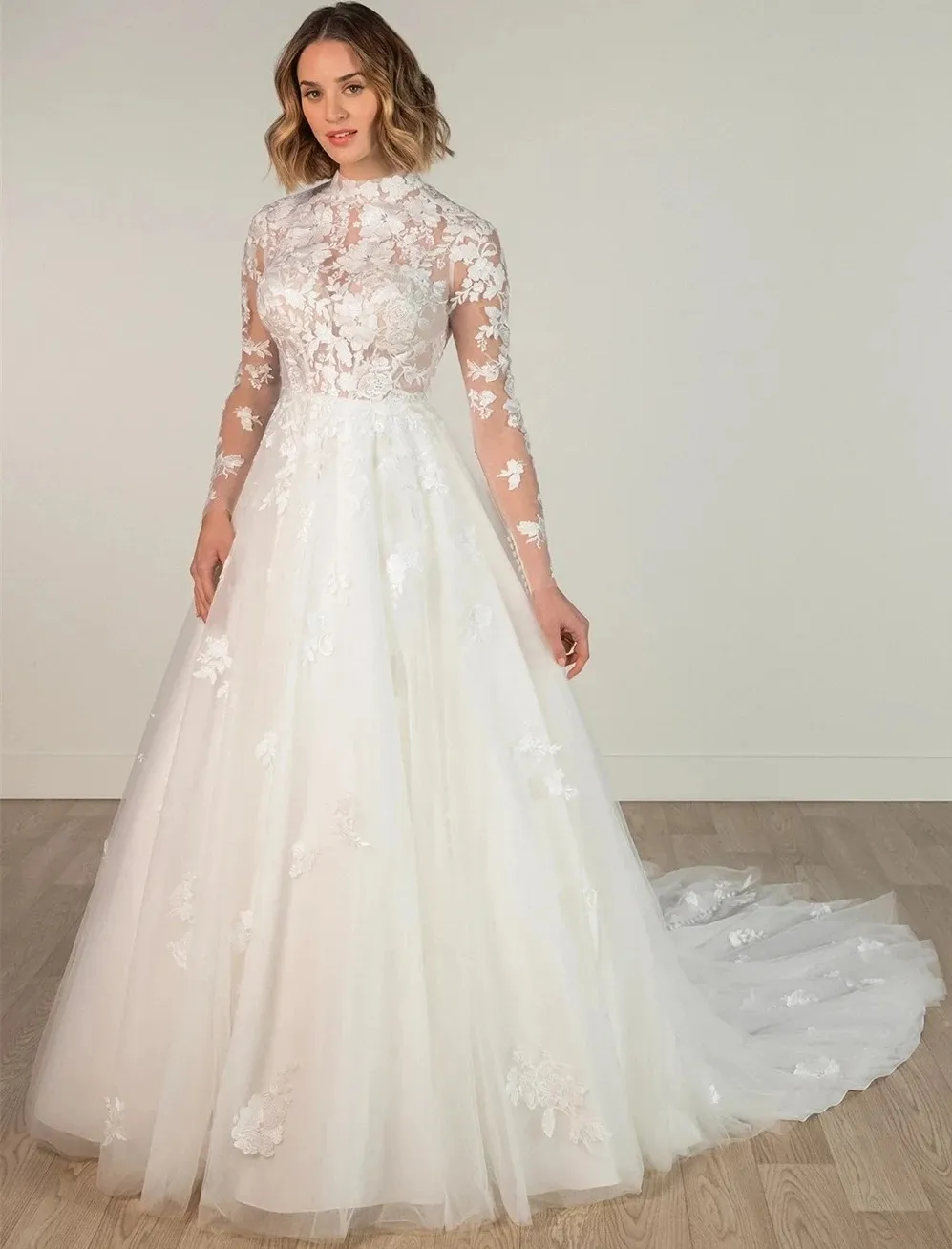 エレガントな A ラインレースのウェディングドレス 2026 ハイネックレースフラワーアップリケチュールバックレス花嫁ブライダルドレス Vestidos De Noiva