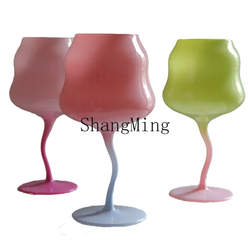 

PYH high-footed twisting cup household high-value fresh cream red wine glass macaron candy cute medieval wine glass