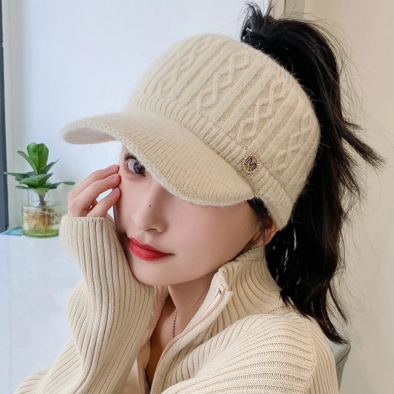 New Double-layered Woolen Knitted Hat for Autumn and Winter,  Drop-tempered Hat Plush Velvet Hat for Warmth, Fashionable Ladies'