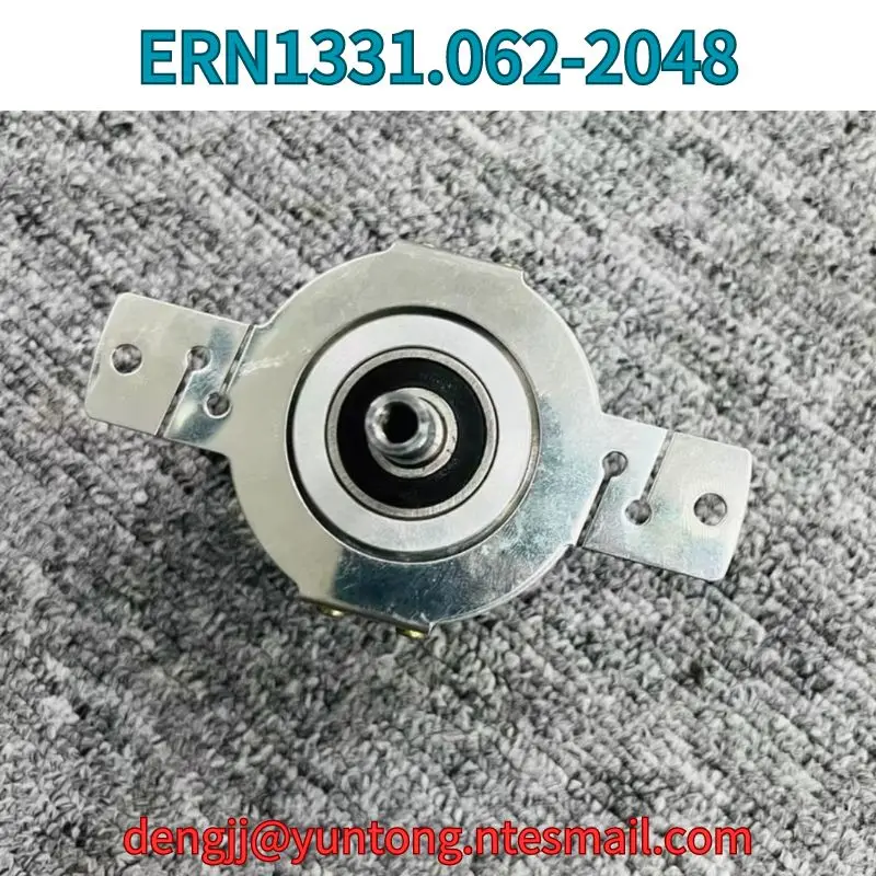 Used ERN1331.062-2048 encoder test OK Fast Shipping