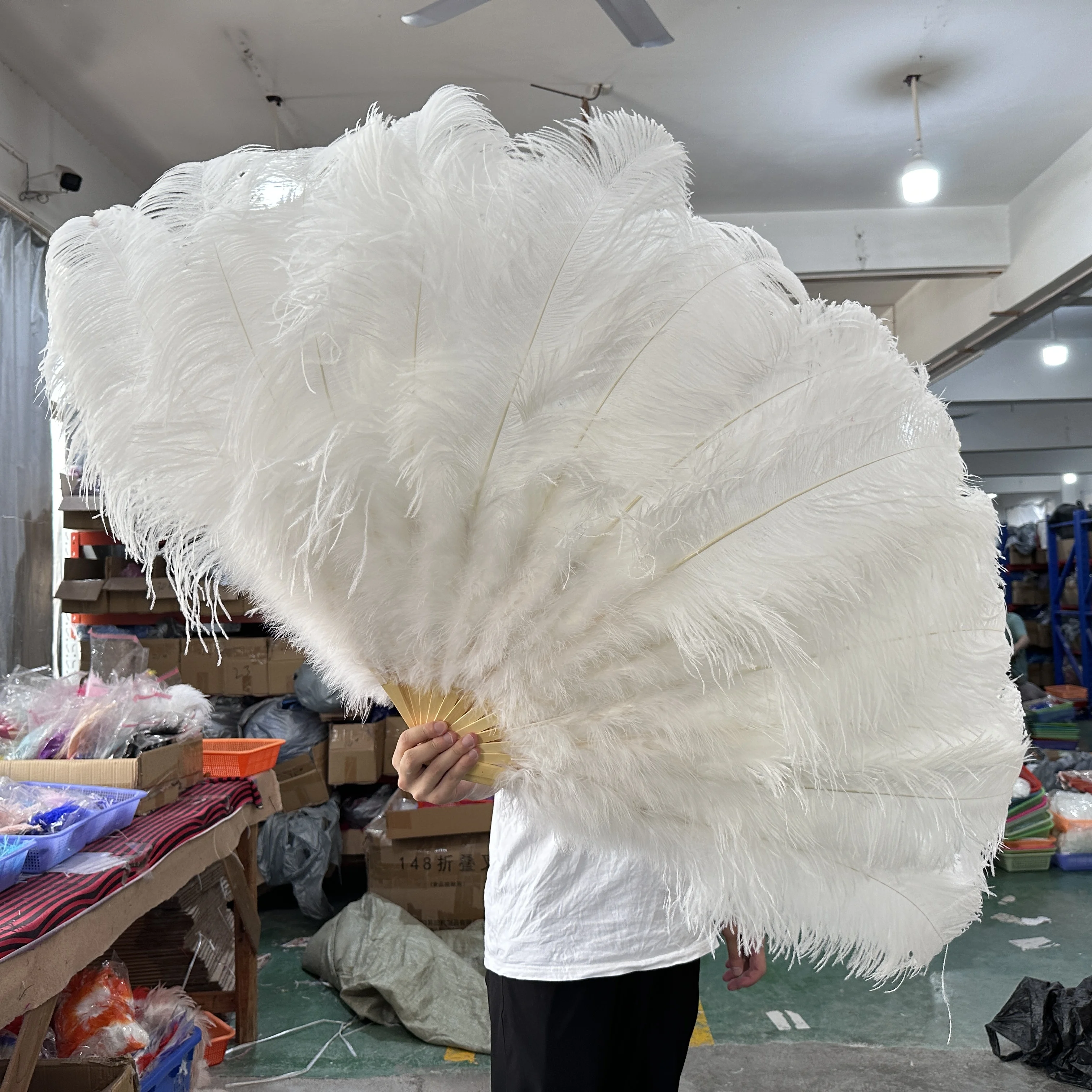 White Large Natural Ostrich Feathers Fans 1-1.3M for Hand Held Folding Purple Fan Plumas Carnival Party Dance Stage Show Props