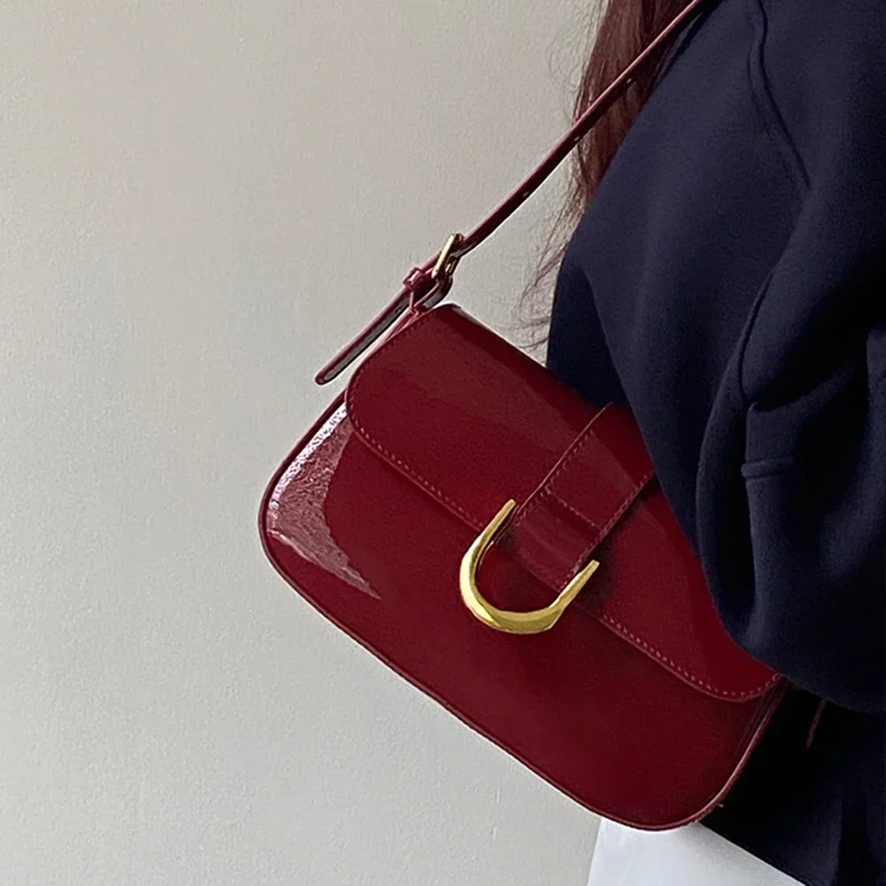 Luxury For Women  Flap Crossbody Bag Solid Color Underarm Red Crossbody Bag Retro Patent Leather Shoulder Bag Lady Handbag