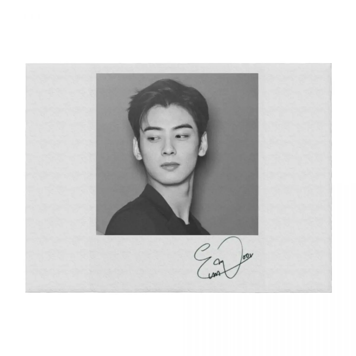 

Cha Eun Woo with Signature Throw Blanket Bed Large Retros valentine gift ideas Blankets