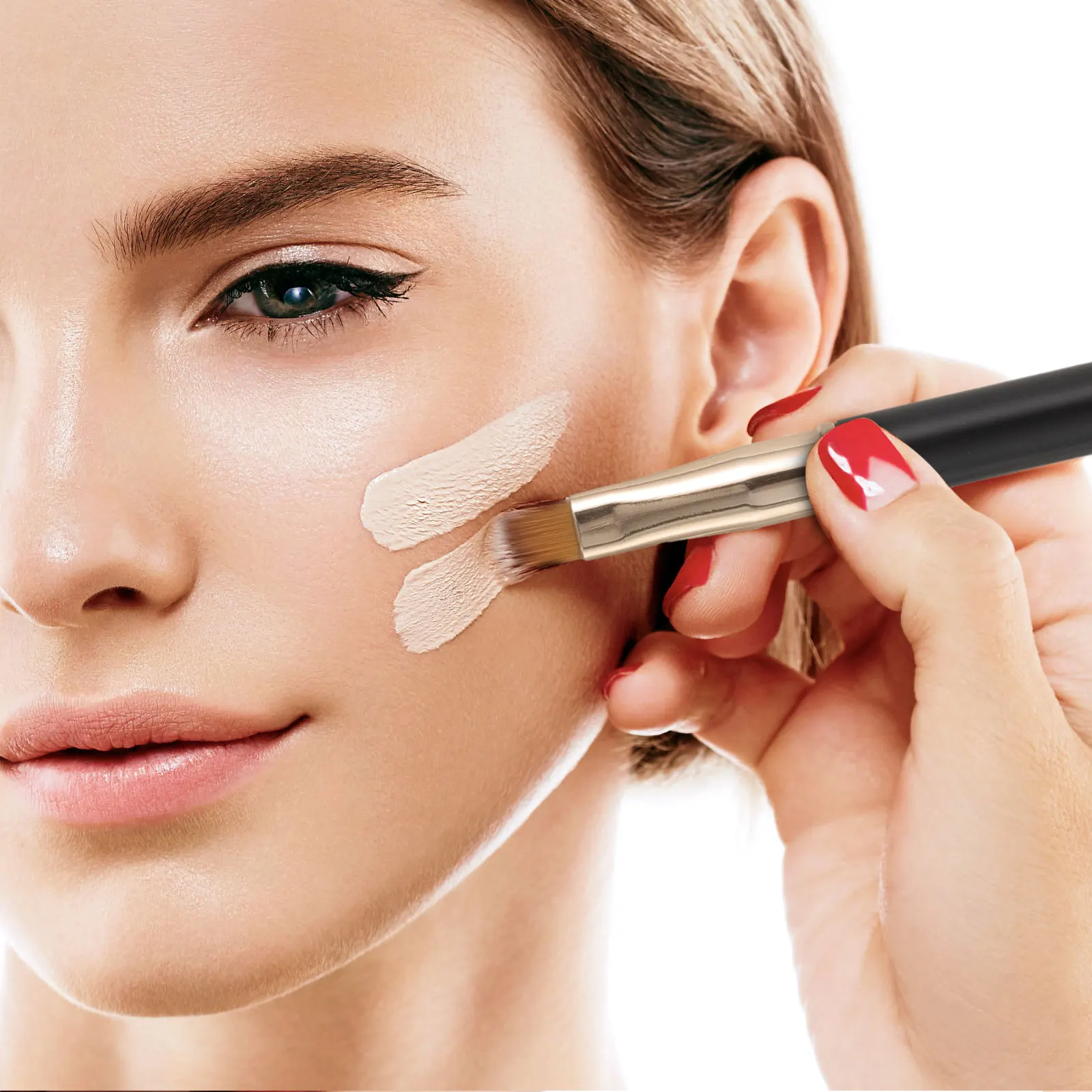 

Portable Dual Head Lip Brush Black Gold Metal Concealer Tool Lipstick Applicator Makeup Brushes Small Size Easy to Carry