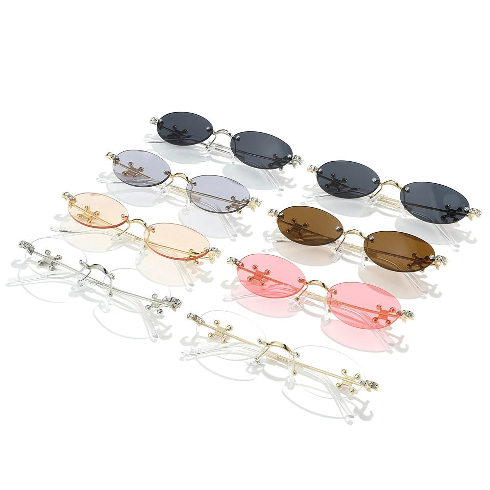 Occhiali protettivi Trend Occhiali da sole con rivetti ovali piccoli senza montatura Occhiali da sole con montatura in metallo di marca Occhiali da sole con diamanti Occhiali trasparenti da donna
