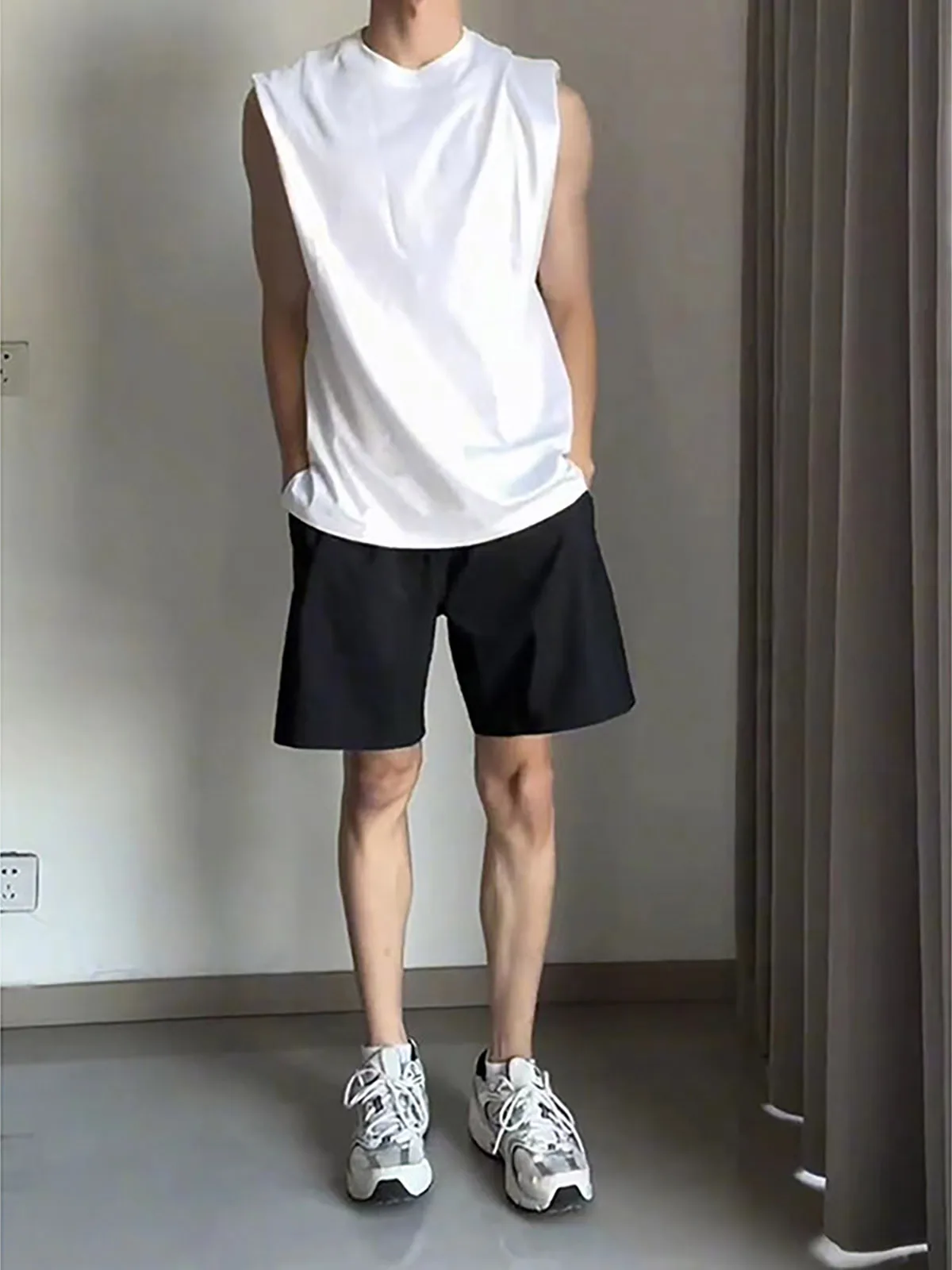 Black Cooling over Knee Basketball Shorts Men's Summer Running Pants Quick Dry Ice Silk Casual 5 Shorts Straight Leg mid Waist
