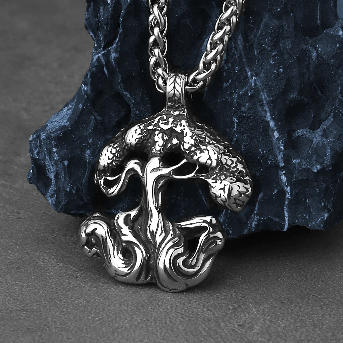 Viking Vintage Tree of Life Necklace Men's Fashion Hip Hop Myth Amulet Pendant Biker Viking Stainless Steel Jewelry Gift