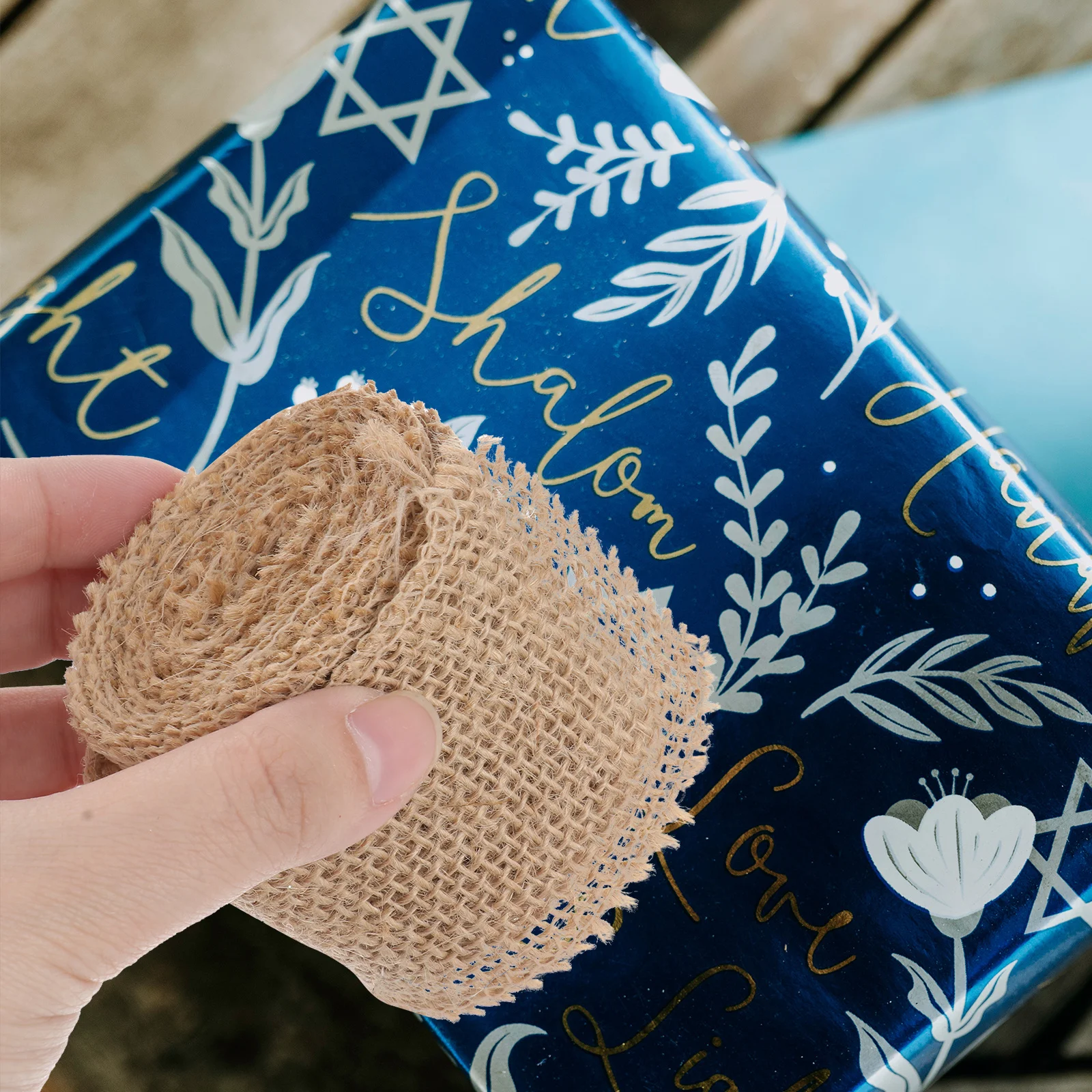 

2M Jute Burlap Roll Natural for Holiday Decorations DIY Crafts Wrapping Burlap Ribbon Green Sustainable Material Multi Purpose