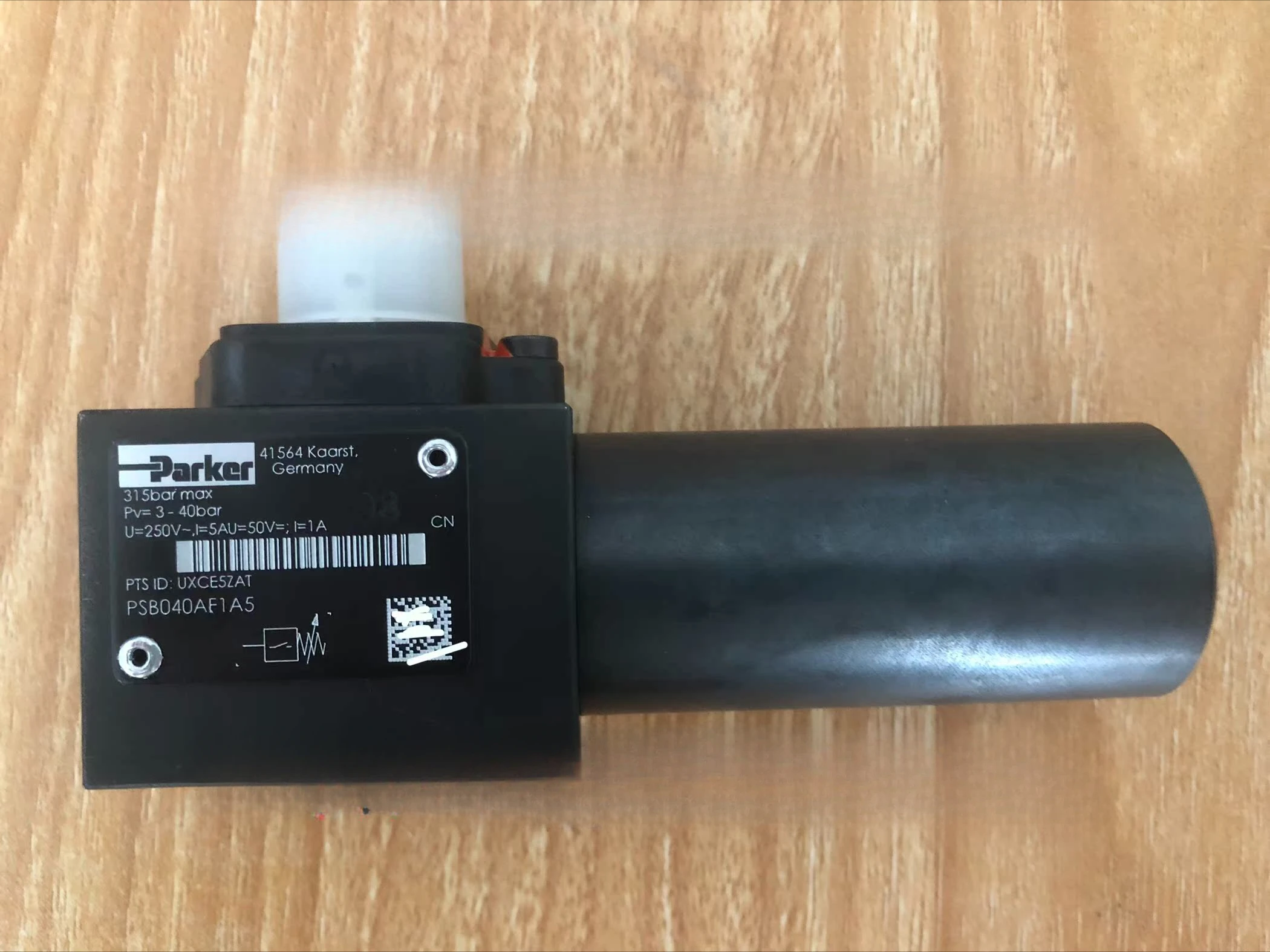

Для переключателя давления Parker PSB040AF1A5, новый оригинальный подлинный, спотовый склад Parker США
