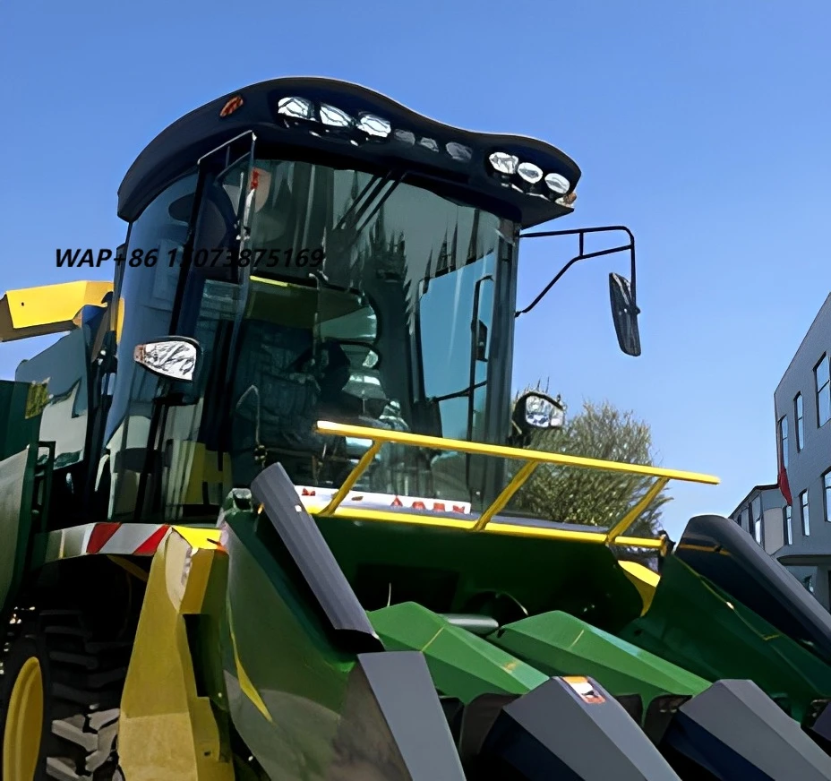 Dunhua Fangzheng 4YZ-3A Three-Row Fully Automatic Self-Propelled Maize Harvester