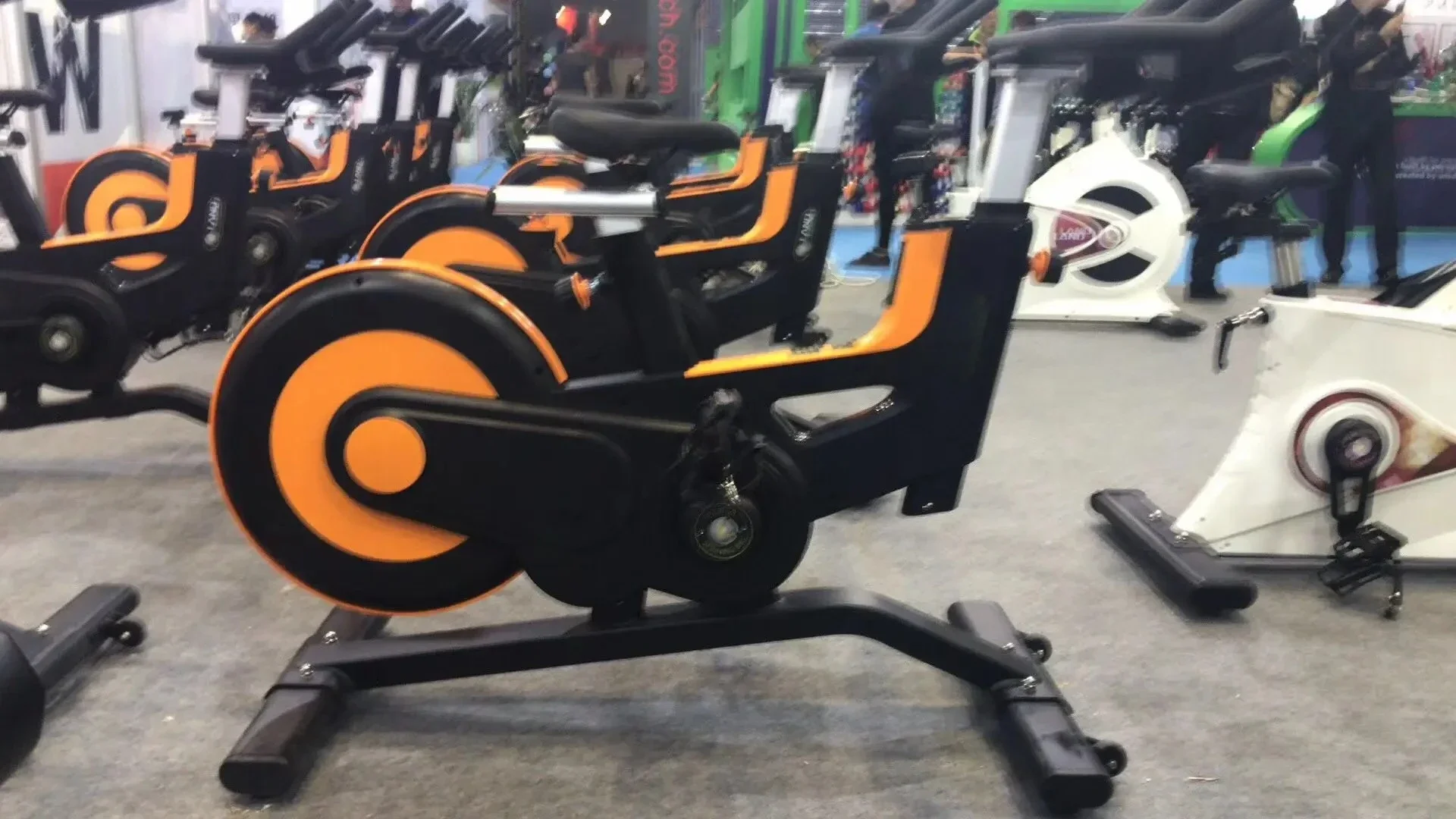 Factory Promotional Gym Equipment LD-921 Spinning Bike Double Stitched Seat Cushion with Synthetic Leather