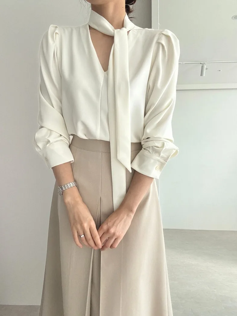 

Ele V-Ne Sa irt Топ с высокой талией плиссированная юбка комплект женская модная осенняя новинка Sle Commute Pure E-Commerce