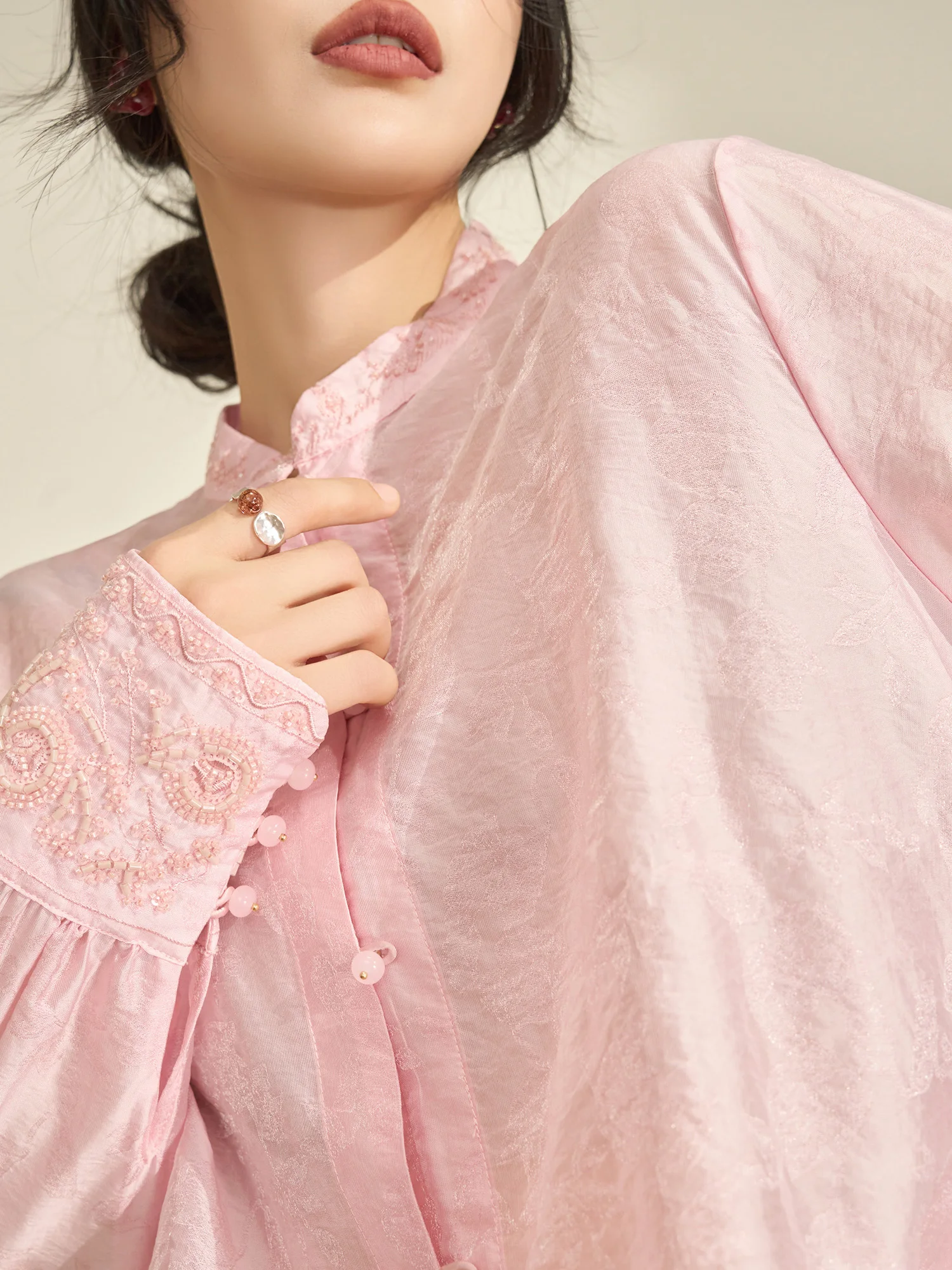 

Flowing Era 2026 Spring New Chinese Sle National Trend Stand Collar Button Embroidery Pink Anti-Aging irt Top Women's Fas...