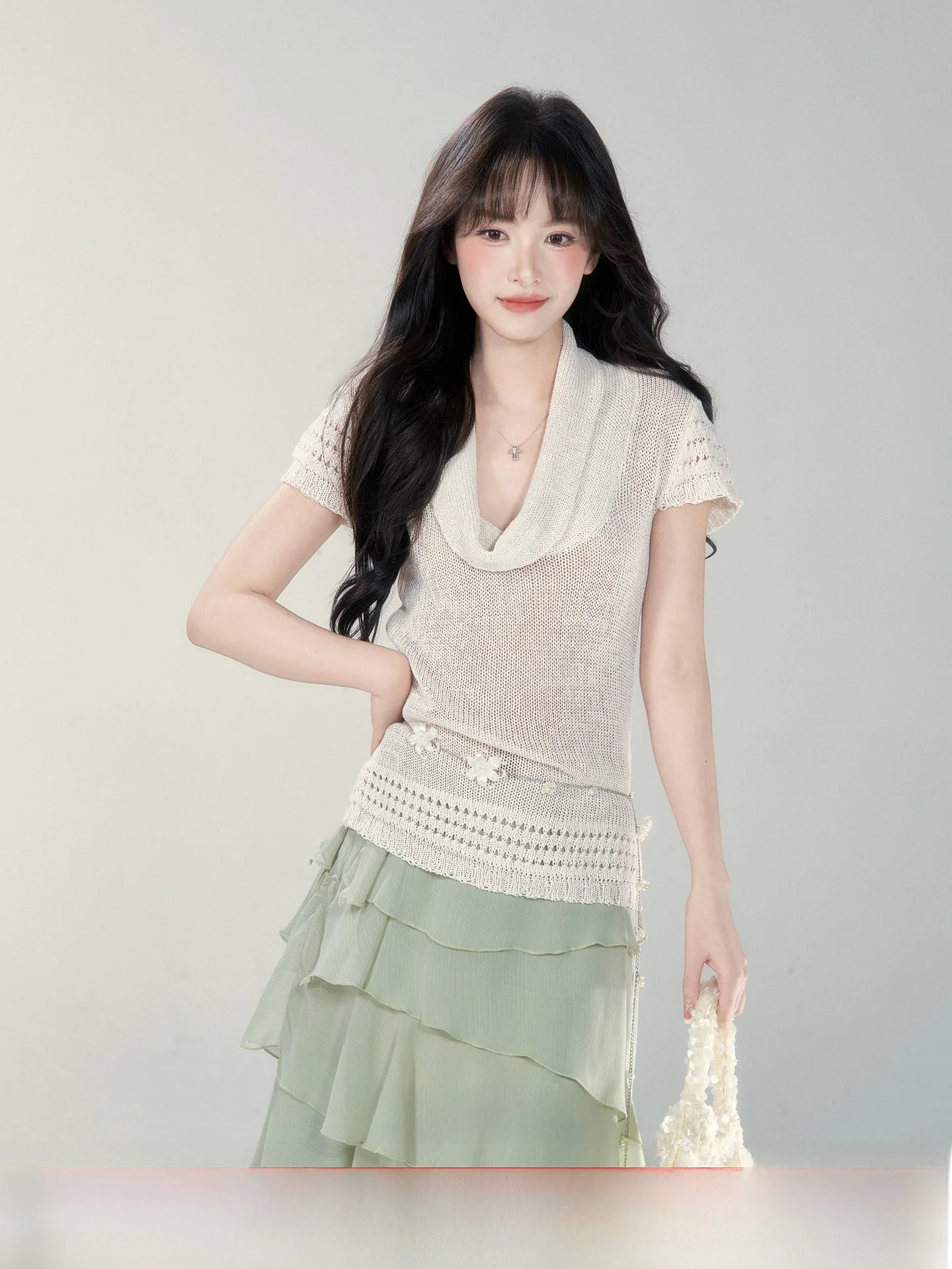 

Женский белый вязаный топ свободного кроя с круглым вырезом и коротким рукавом, весна 2026, повседневная одежда, удобный, из мягкого материала