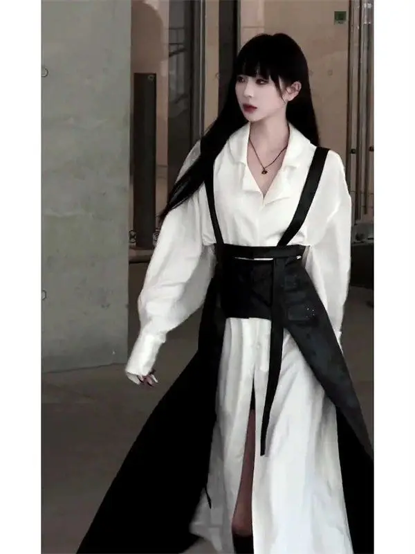 Cool and Chic Women's Wear Suit Autumn New Niche Design Suspender Dress Pure Desire Split Shirt