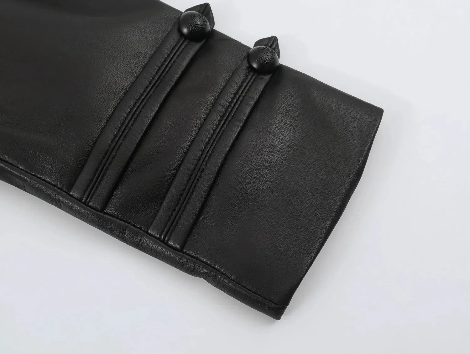 Damen Street-Chic Schwarze Lederjacken für Frauen Langarm Seilknoten Schnalle Kurzmantel 2026 Herbst Casual Neue Oberbekleidung – Detail 6
