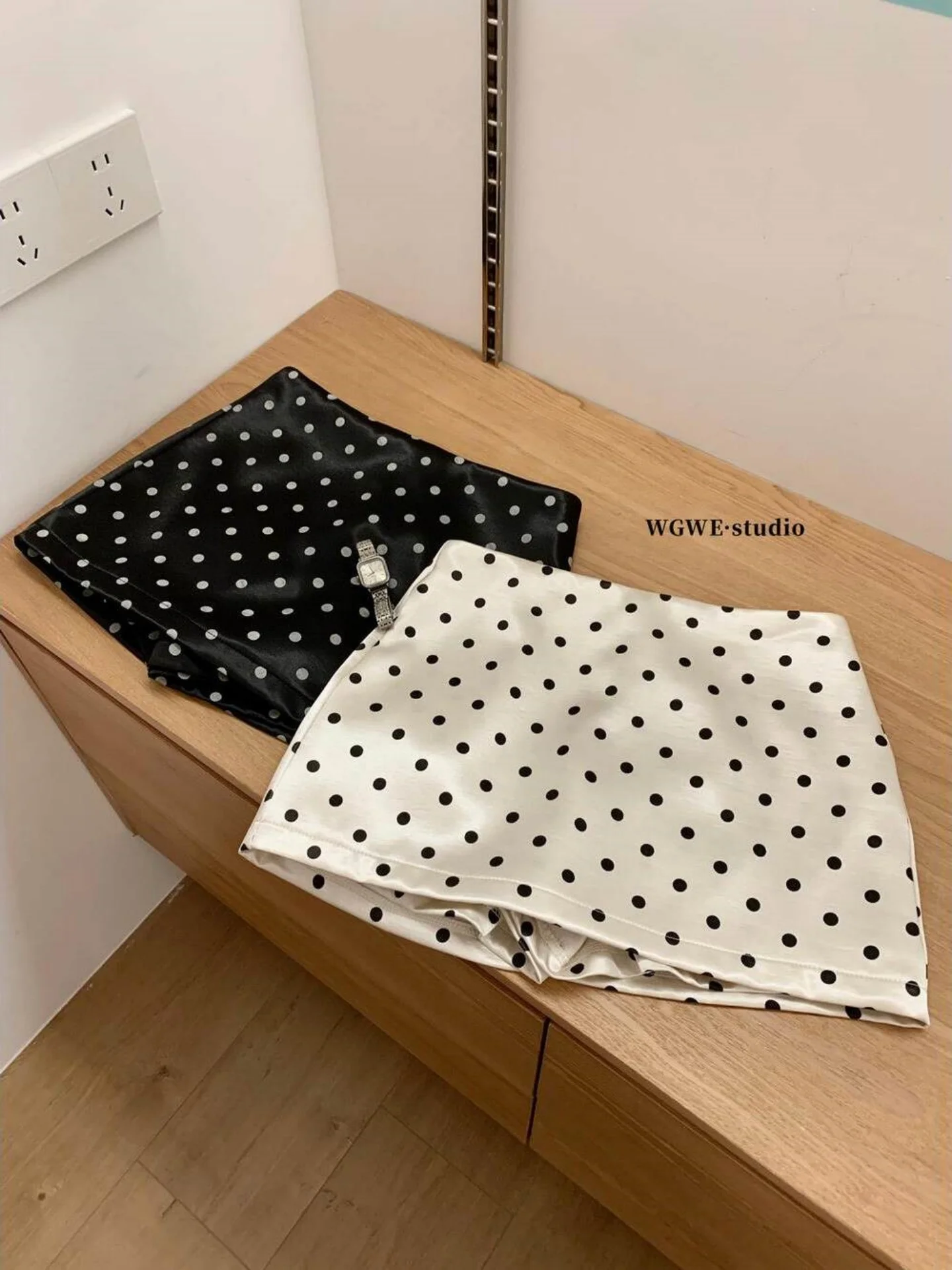 

plus Size Polka Dot White High Waist Women's Skirt Spring Summer New Style Bodycon Short Skirt Half Body Half Skirt Pants