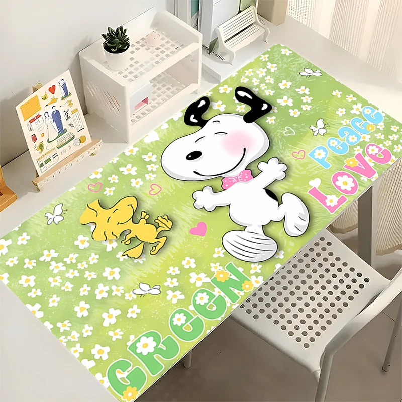 Muismat Snoopy Gamer Computer Speciaal ontworpen Mini Pc Bureaumat Modern tafeltoetsenbord Laptoptapijt XXL Gaming muismat