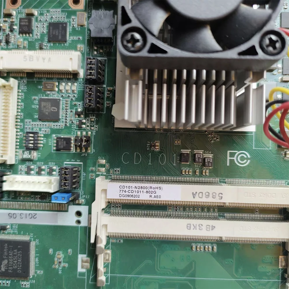 

CD101 Dual Ethernet Port Industrial Touch All-in-one Motherboard CD101-N2800
