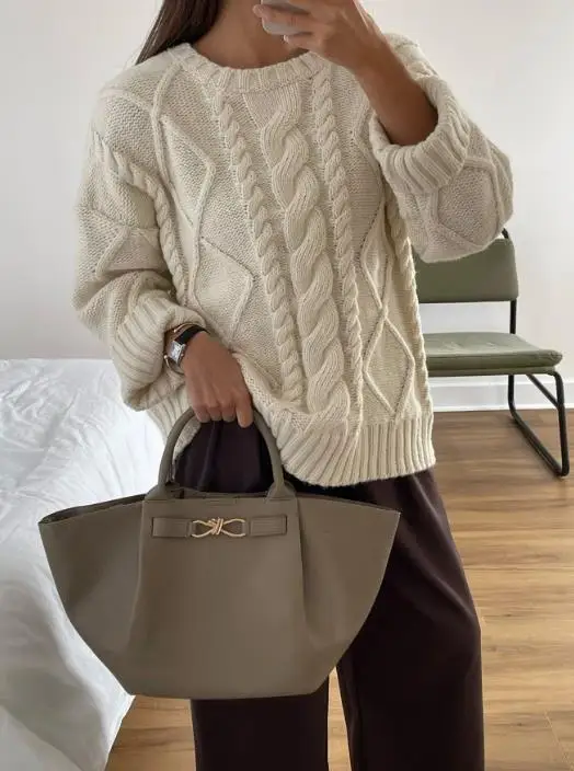 

Autumn and Winter Leisure Simple Long Sleeve Sweater Solid Color Round Neck Fried Dough Twists Jacquard Loose Knit Sweater