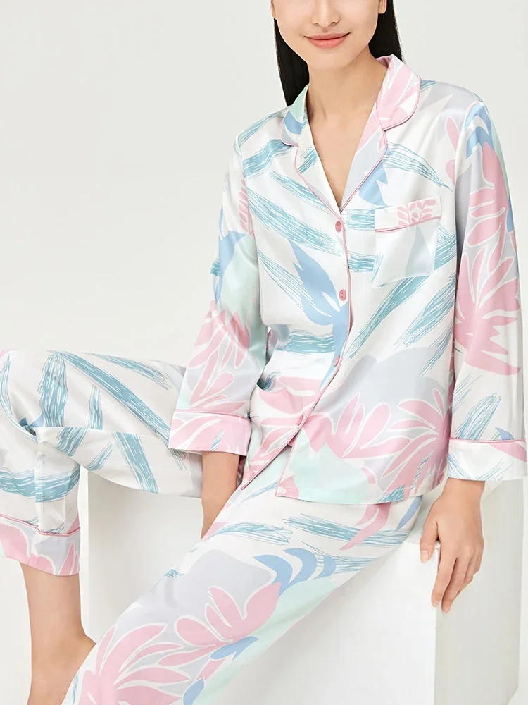 

100% Real Silk Christmas Sleepwear Set Women's Print Loungewear Long Sleeve Pajama Outfit New Year Gift Button Down Long Pajamas