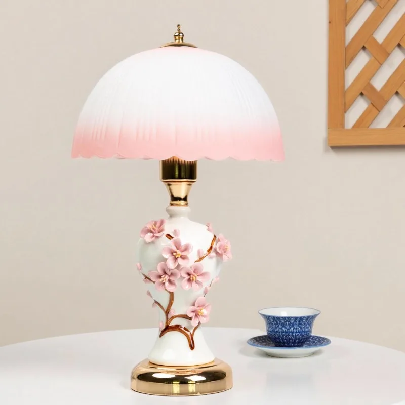 Moden Hand-pinched Peach Blossom Ceramics Table Lamp White Pink Gradient Glass Lampshade Living Room Study Restaurant Desk Light