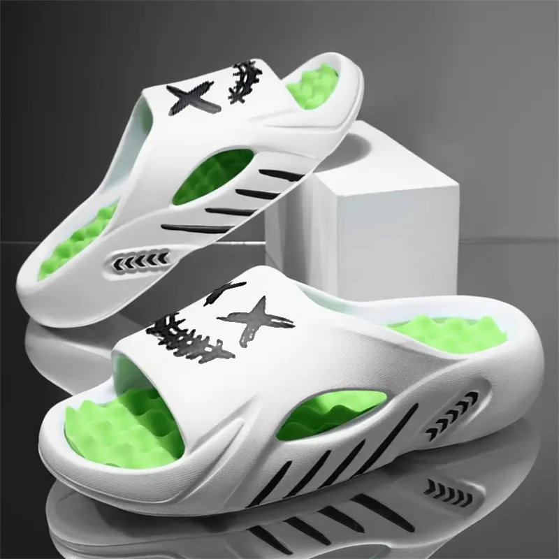 Men Slippers Summer EVA Soft-soled Platform Slides Sandals Indoor Outdoor Walking Beach Shoes Flip Flops Mens Home Shoes view 4