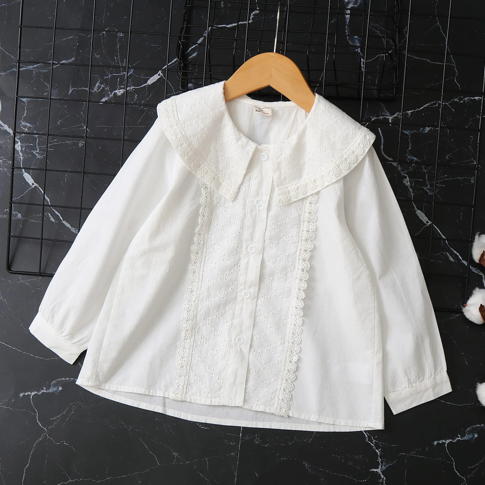 White blouse for girls Doll Collar Embroidered kids Shirt Long Sleeve Class A Children's tops 2024 Autumn New toddler