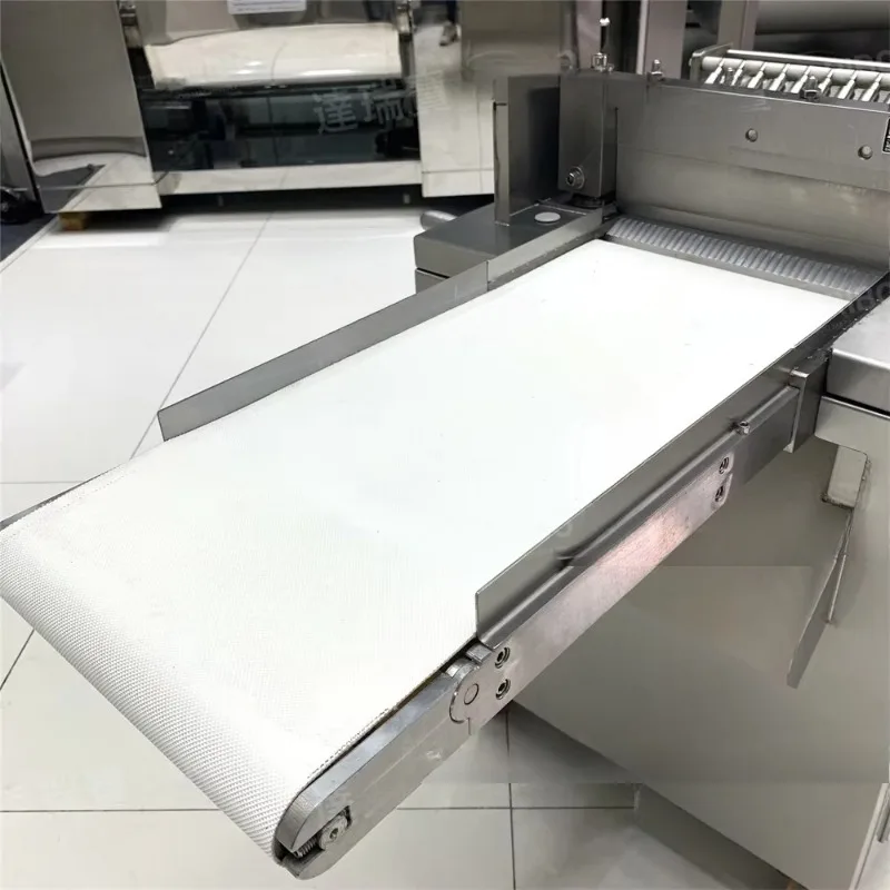 Chicken Diced Cutting 350-500kg/h Conveyor Belt Dicer | SUS304 Frozen Meat Cubes Cutting Tools for Butchery