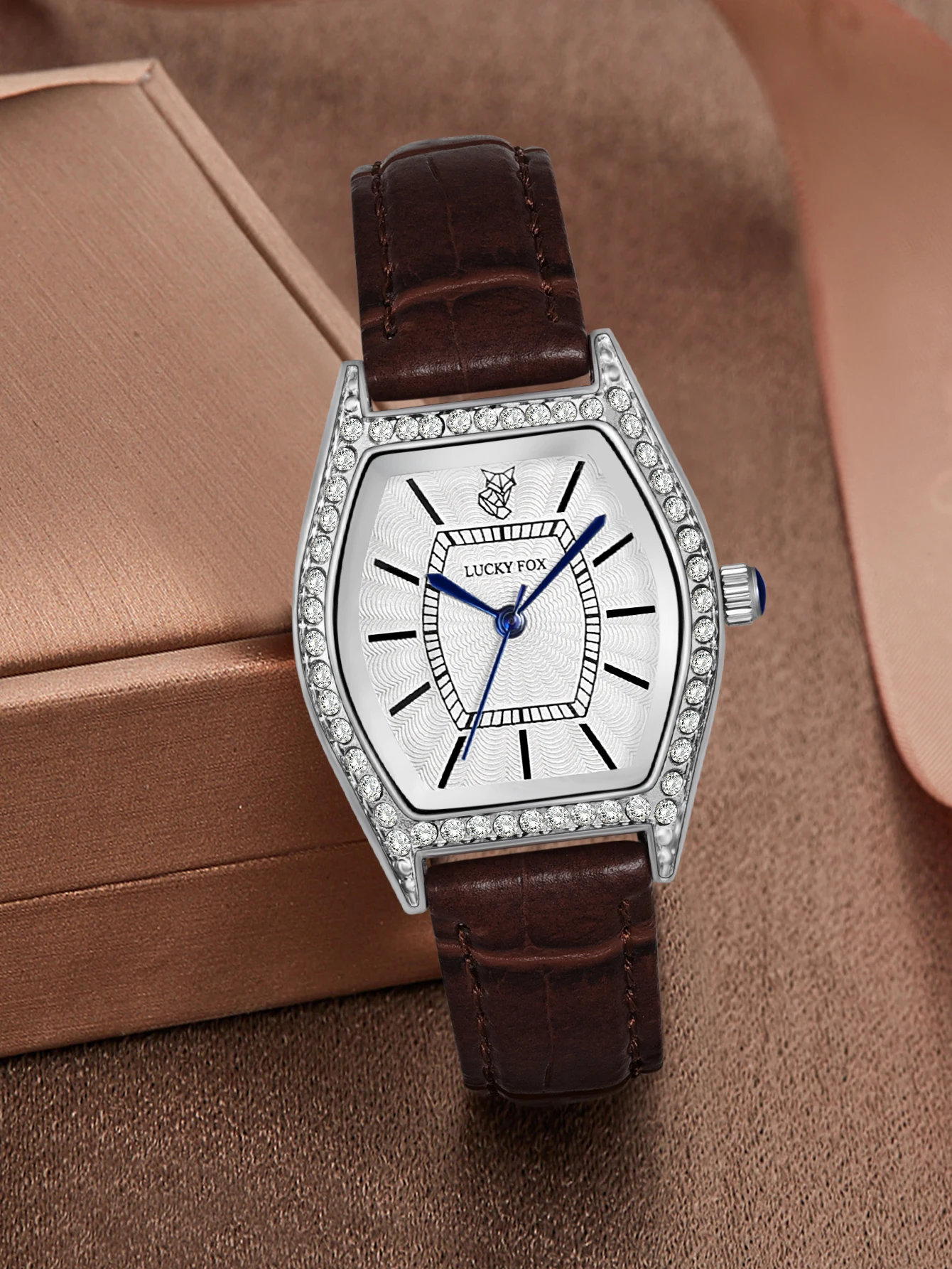 LUCKY FOX Orologio da donna al quarzo retrò con diamanti a forma di botte, orologio da polso da donna di lusso, orologio alla moda in regalo