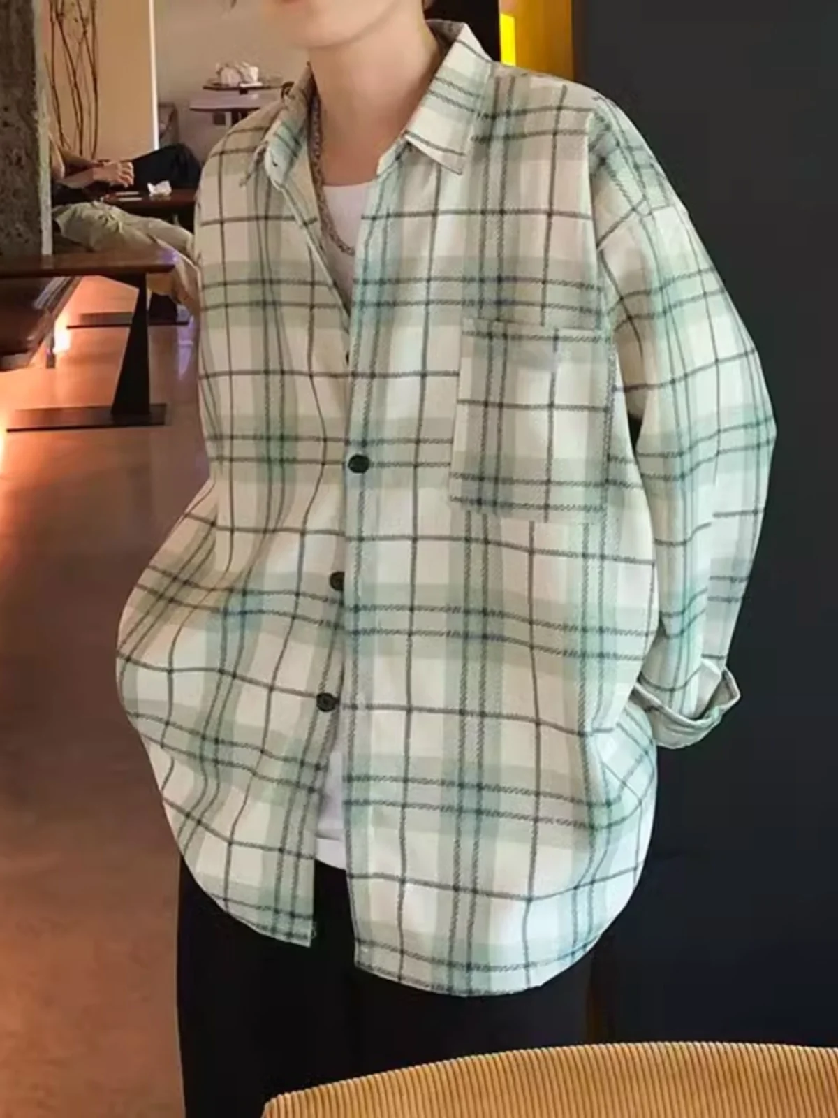 

Большой размер, осенне-зимняя клетчатая мужская длинная свековая свободная гонконгская одежда в стиле ретро INS, модная брендовая верхняя одежда Cool Jaet