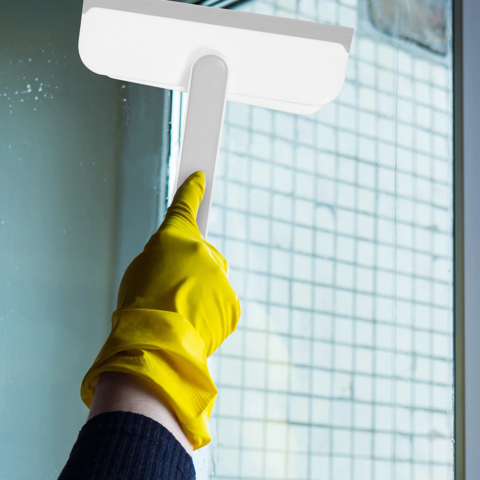 

Heavy Duty Glass Wiper for Windows Cars Showers Smooth Edge Non Scratch Surface Easy Storage Compact Design Squeegee Tool