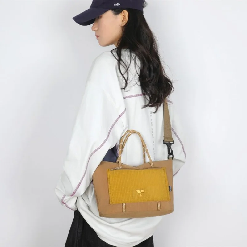

Unique Tote Bag for Everyday Women, Minimalist Solid Color with Leather Finish, High-End Business Casual and Elegant Shopper