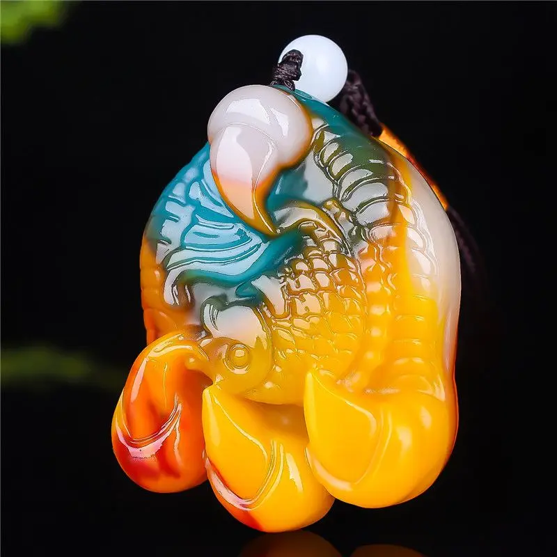 

Natural Xinjiang Hetian Jade Pendant Men's and Women's Color Jade Eagle Claw Fish Pendant Seize the Opportunity Jade