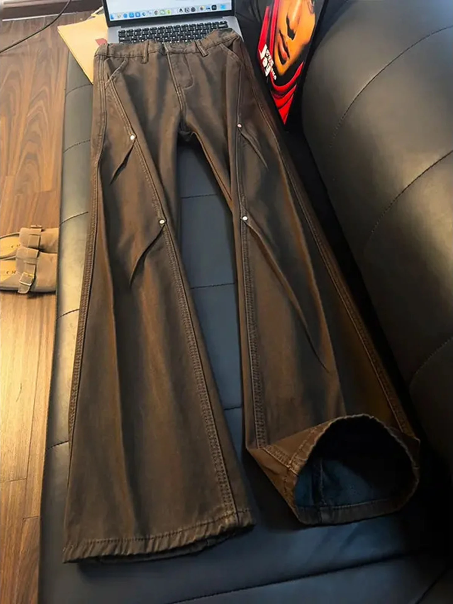 

Cafe Brown American Style Slanted Cut Men's Jeans Autumn Winter Fleece Rivet Straight Leg Workwear Loose Slimming Flared Pants