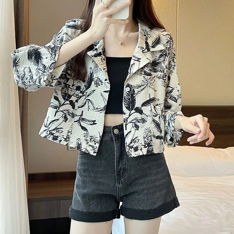 

2025 New Autumn Casual Shirts Popular Niche Short Shirts Loose Retro Temperament Short-sleeved Tops for Women