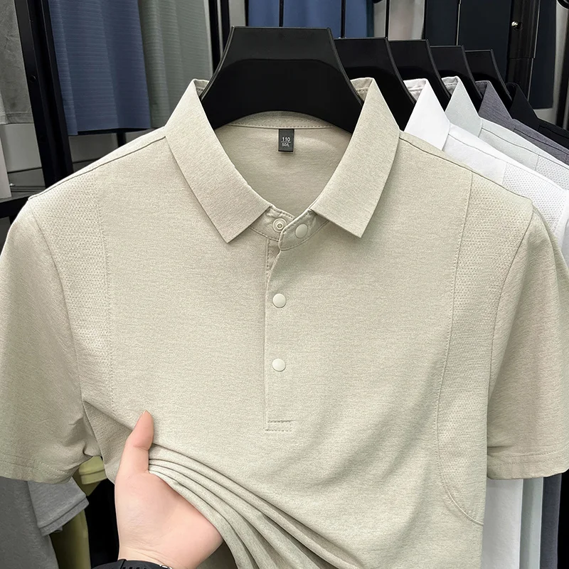 Slim-Fit-Poloshirt mit halber Knopfleiste für Herren, belüftete Seitenpaneele, Business-Meeting, Kurzstreckenreise, Kleidungsstück – Detail 13
