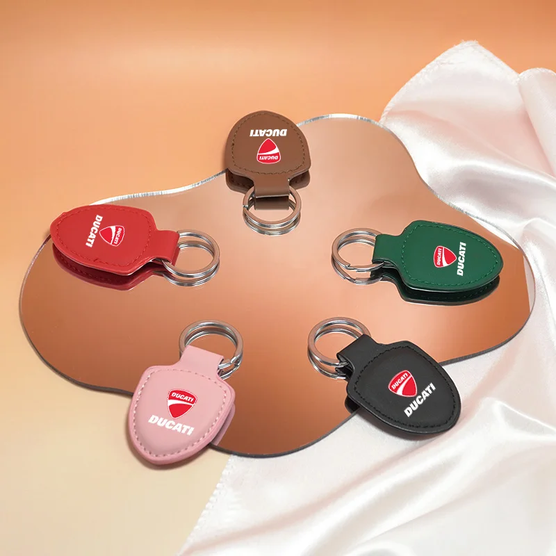 NOUVEAU Porte-clés en cuir avec emblème de voiture Ducati Monster Panigale 748 749 999 1098 1199 1299 1198 848 S Accessoires automobiles