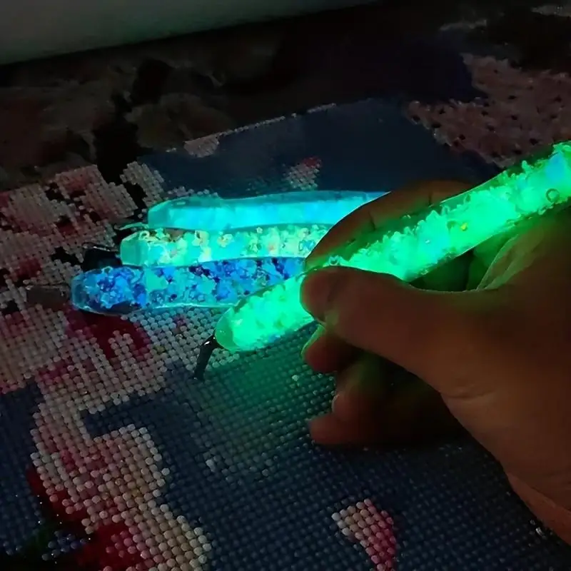Diamond Painting Glow-In-The-Dark Dotting Pen DIY 5D Diamond Painting Glow-In-The-Dark Dotting Pen with 6 Plastic Tip Tools, Printed DIY Diamond Pen Tool Kit - view 5