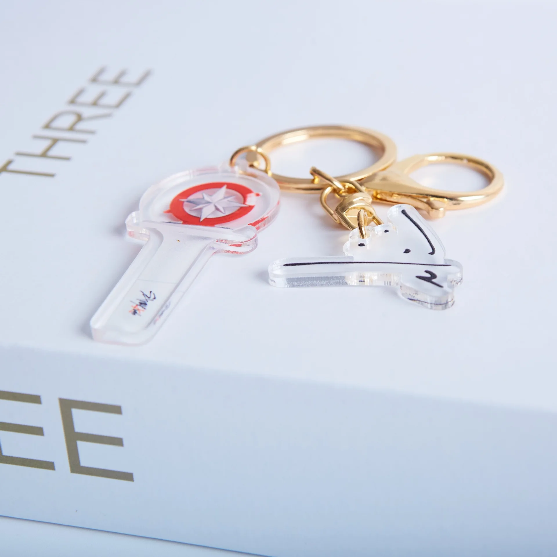 SKZOO ストレイキッズアクリルキーホルダー新しい第二世代サポートランプ漫画ペンダントスター周辺機器と同じスタイル