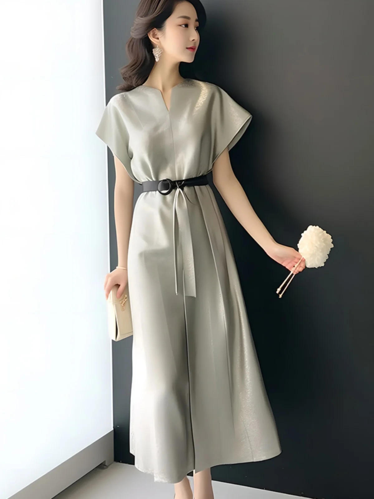 lanrong-nouvelle-collection-Ete-2025-robe-femme-amincissante-a-taille-cintree-Elegante-et-intelligente-pour-le-bureau-avec-Echarpe-d'Epaule-couleur-unie-p