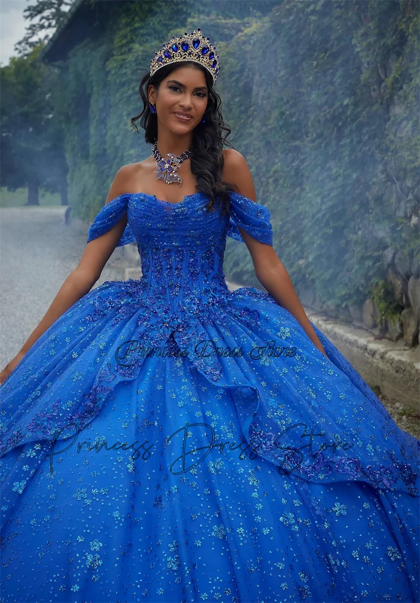 ثوب كرة لامع بالترتر ، فستان أحمر Quinceanera ، مكشوف الكتفين ، مشد كريستال مطرز ، حلو 16 ، 15 سنة