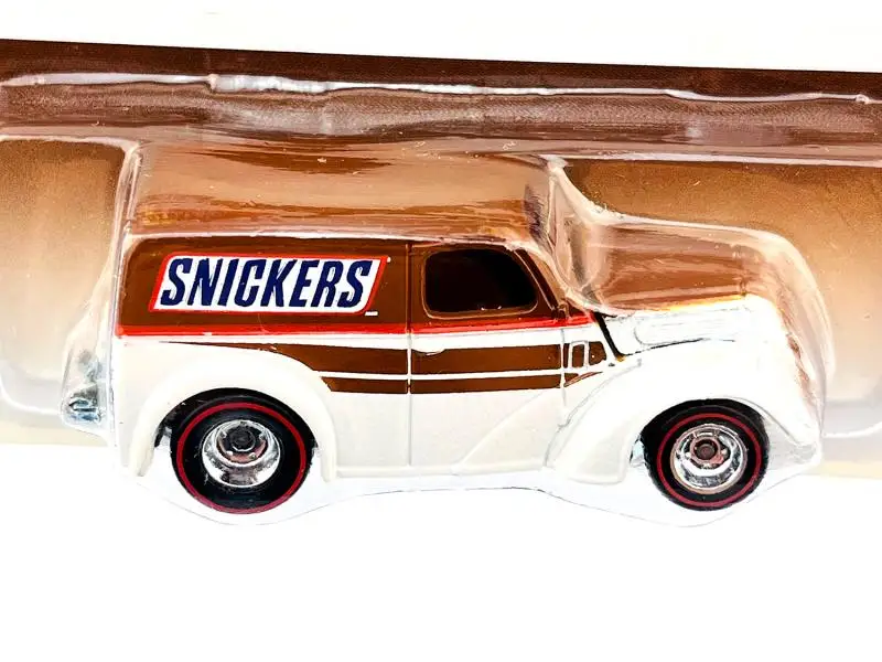 Hot Wheels 1:64 2013 anglia panel truck  limited collection of die cast alloy trolley model ornaments