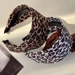 Retro Senior Leopard Print Wide-brimmed Headbands for Women Fashion Temperament Hair Hoop Female Party Hair Band Accessories New