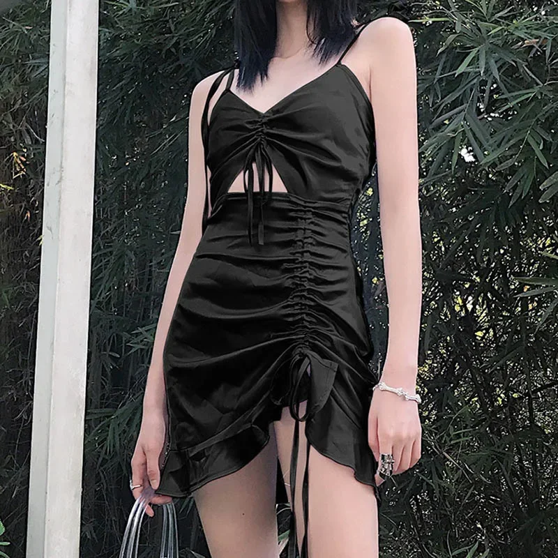 

Y2k Sexy V-nevk Hollow Out Spaghetti Straps Suspender Summer Dresses Women Lace Up Silk Bodycon Dark Academia Fashion Mini Dress