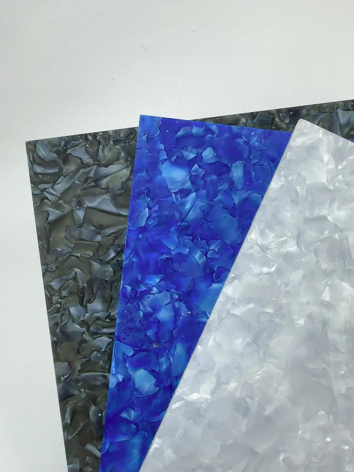 Solid Color Acrylic Sheet with Ice Crystals Pattern, PMMA 3.0 mm Thick, Set of 3 for Decoration, Crafts, Jewelry and more.