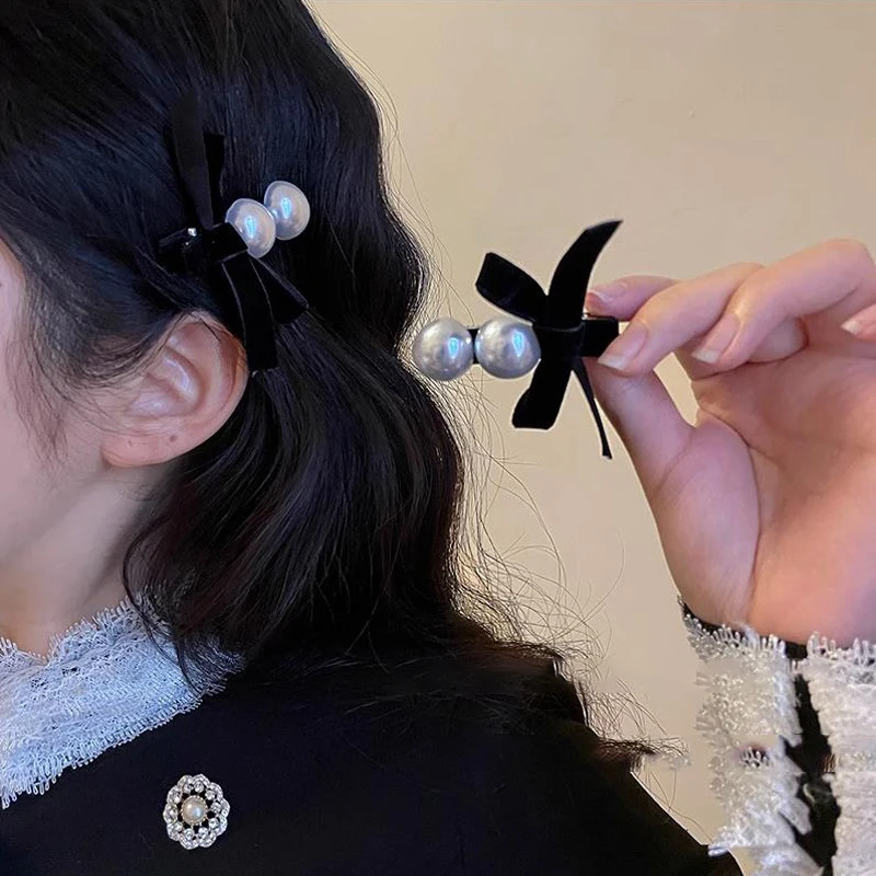 1 PC Exquisite Pearl Bow Bangs Hairpins With Black Velvet Duckbill Clip Headwear