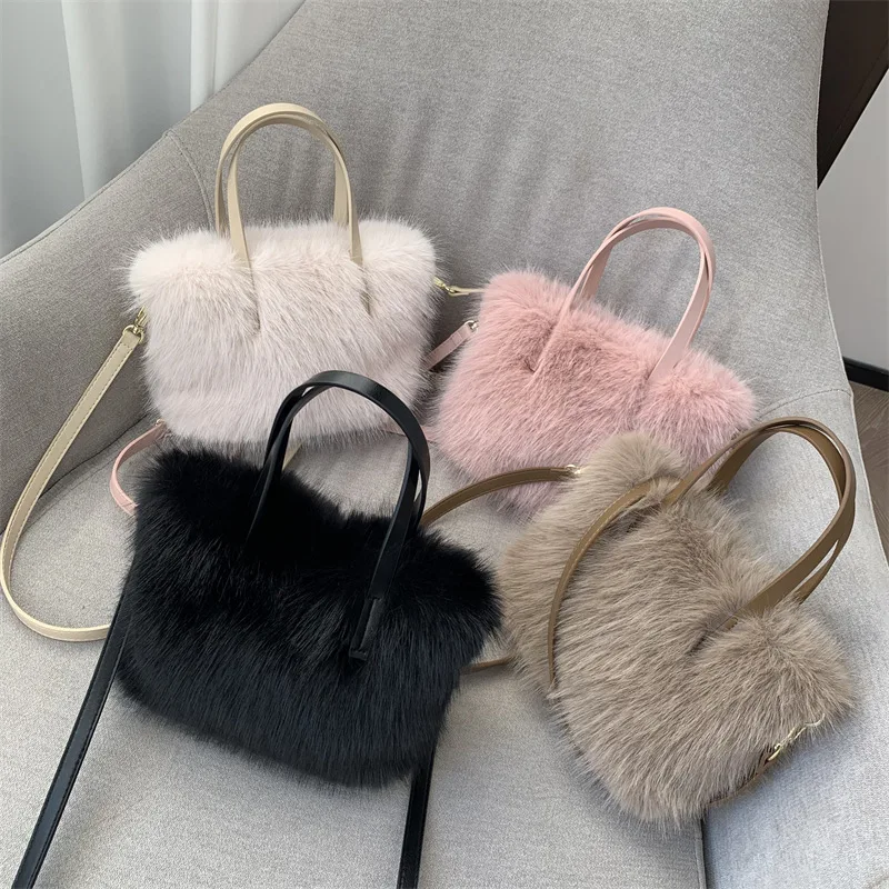 Fashion Winter Women\'s Faux Fur Handbags Retro Ladies Fluffy Shoulder Bags Large Capacity Soft Plush Female Tote Underarm Bag 가방