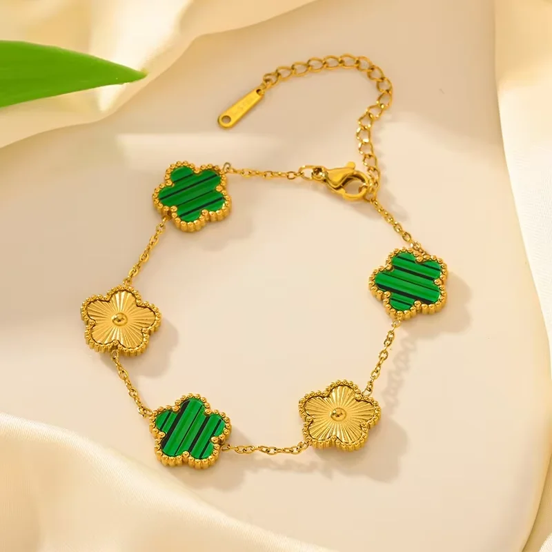 Adjustable stainless steel reversible bracelet with five-petal flower, fashion wristband & women’s fashion jewelry.