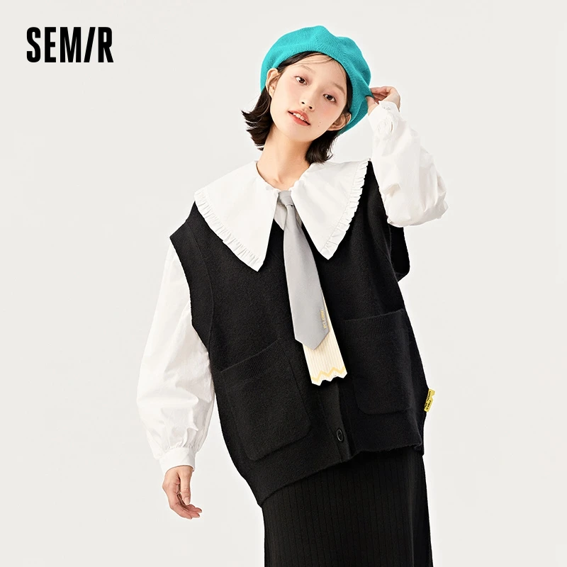 Semir Knitted Vest Women V-Neck Contrast Jacquard Winter New Loose Black Sleeveless Cardigan